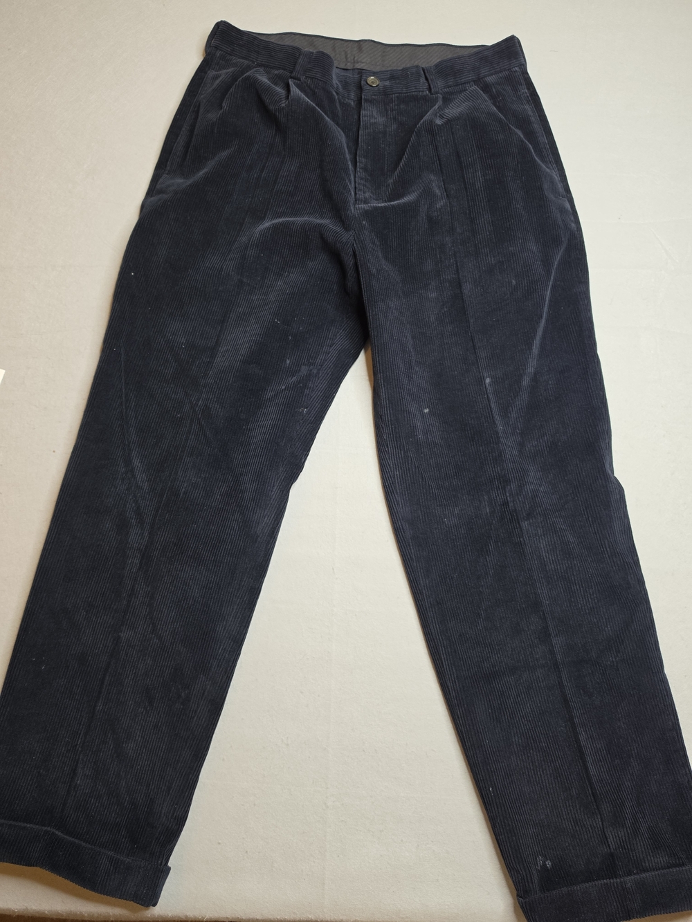 Brooks Brothers Men's Corduroy Pants in Black W35 L30